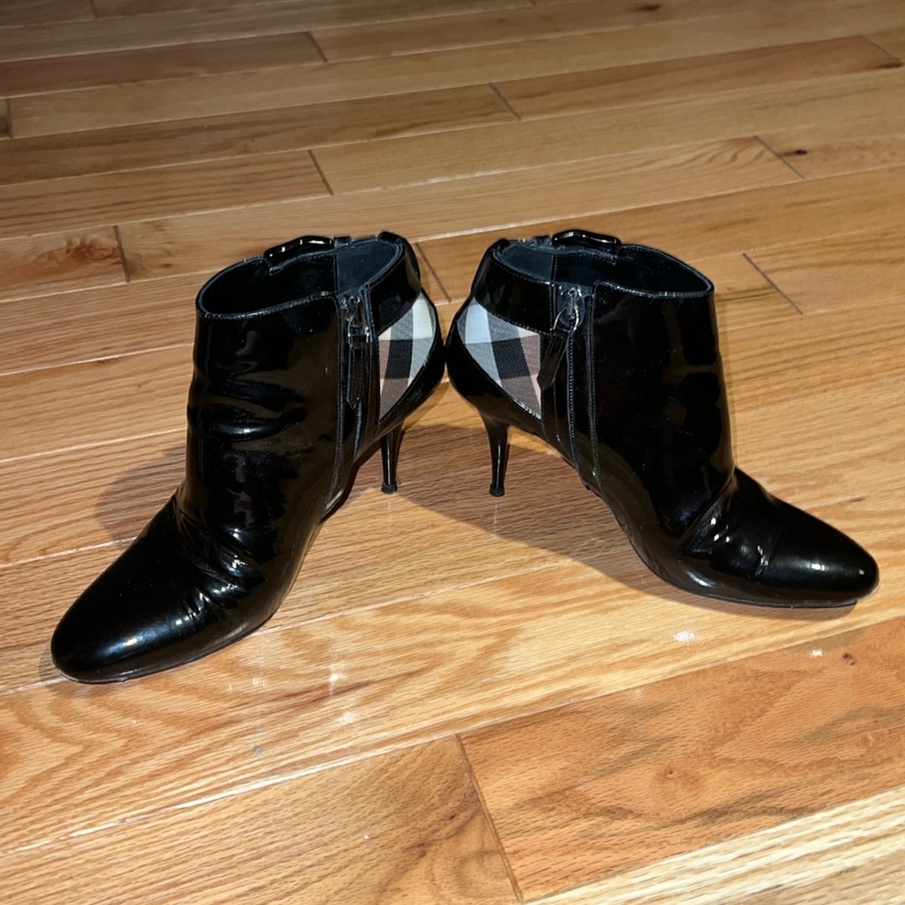 Burberry black booties size 6.5 women’s